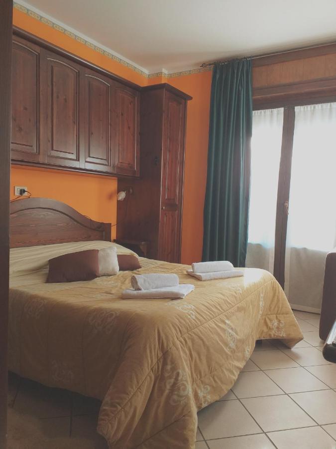 Hotel Residence Giardini Piode ภายนอก รูปภาพ